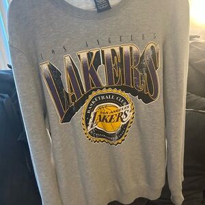 Vintage men’s lakers crew neck